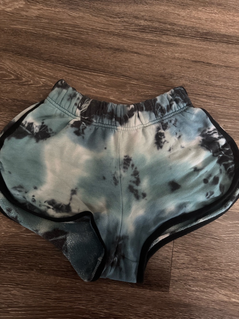 PINK Victoria's Secret Teal and Black Tie-Dye LOVE PINK Shorts - Picture 2 of 3